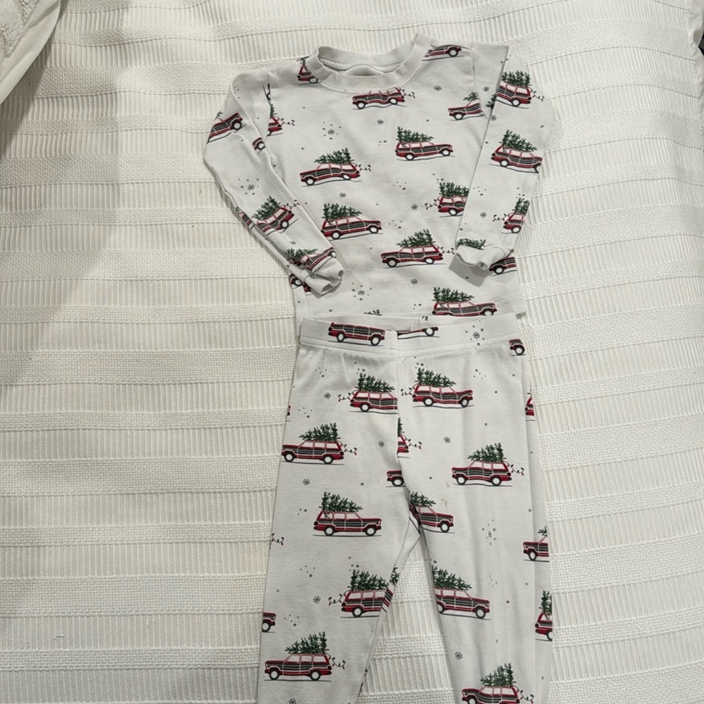 Long sleeve/pants festive car pjs